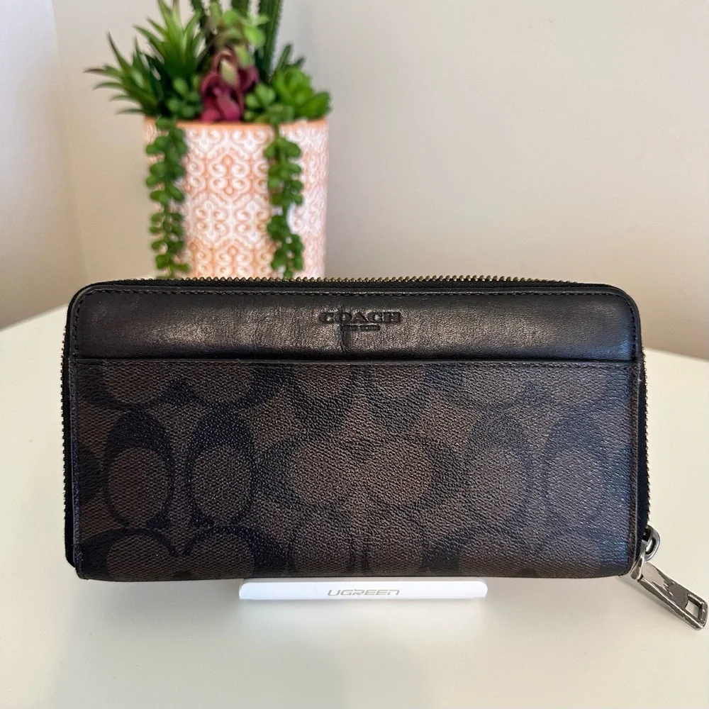 Coach Signature Zip Around Wallet Brown and Black